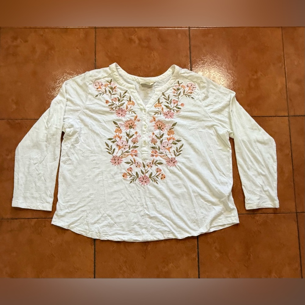 Floral Embroidered White Top